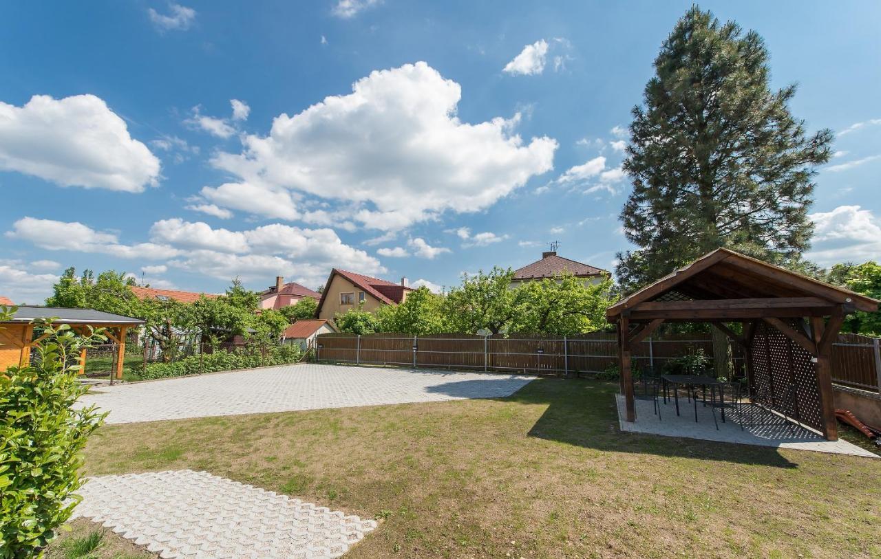 Penzion Leknin Třeboň 外观 照片